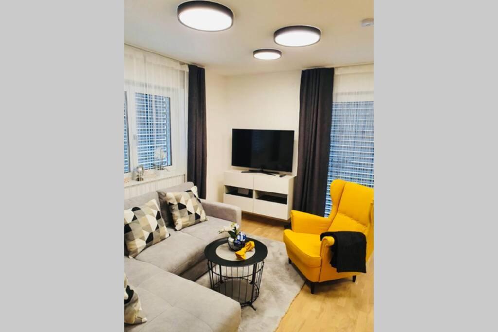 Leon Apartment Neu! Gemuetlichkeit An Erster Stelle Линц Экстерьер фото